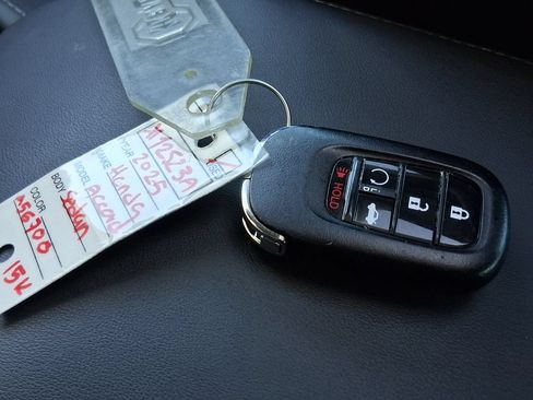 Used 2025 Honda Accord Touring image 22