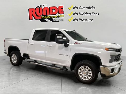 Used 2025 Chevrolet Silverado 2500 LT AWD/4WD image 8
