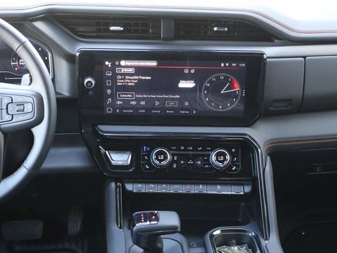 Used 2025 GMC Sierra 1500 AT4 image 14