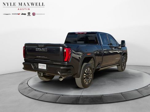 Used 2024 GMC Sierra 2500 Denali Ultimate image 16