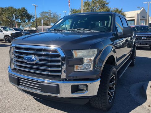Used 2016 Ford F150 XLT image 9