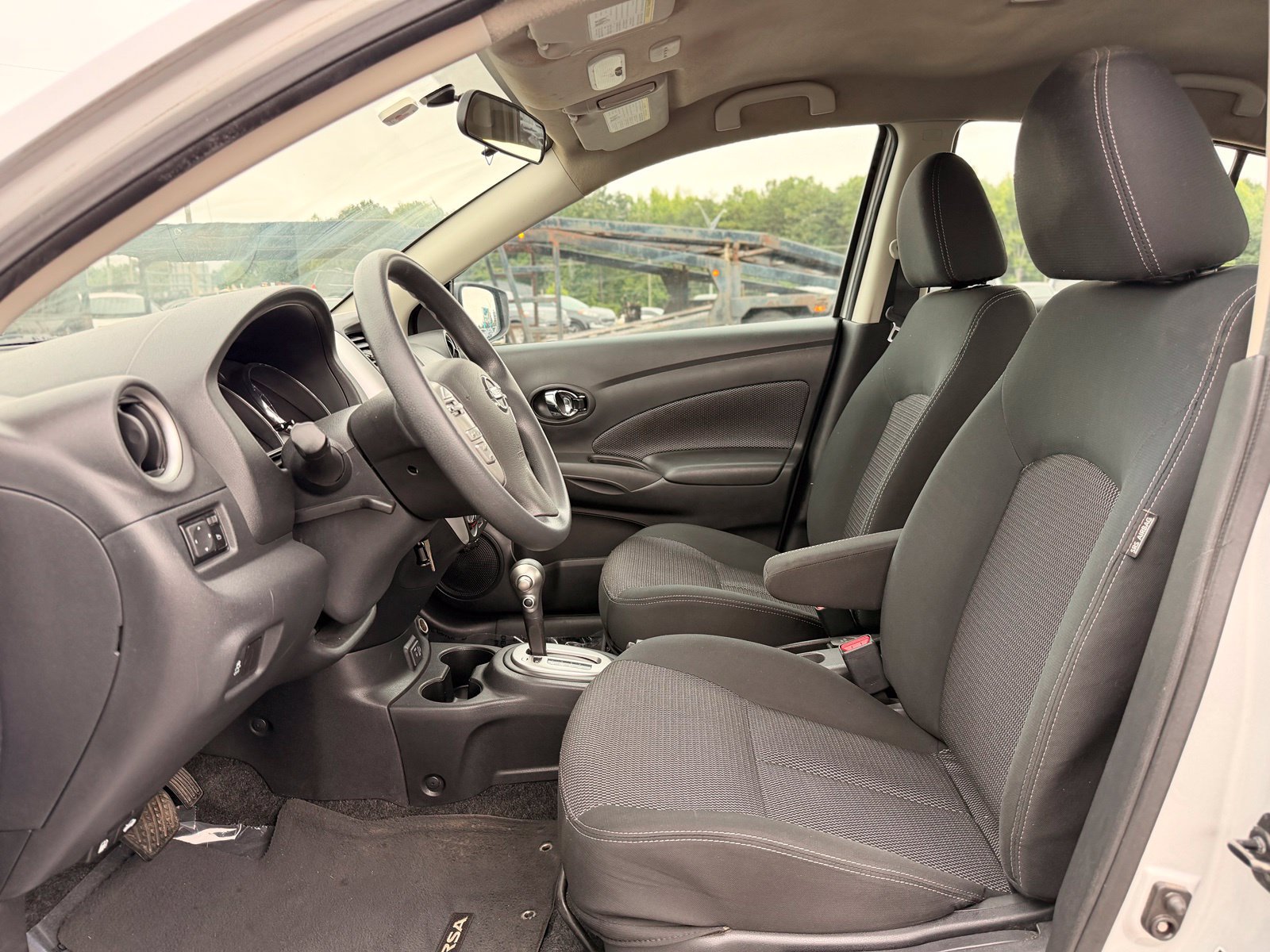Used 2019 Nissan Versa SV FWD image 14