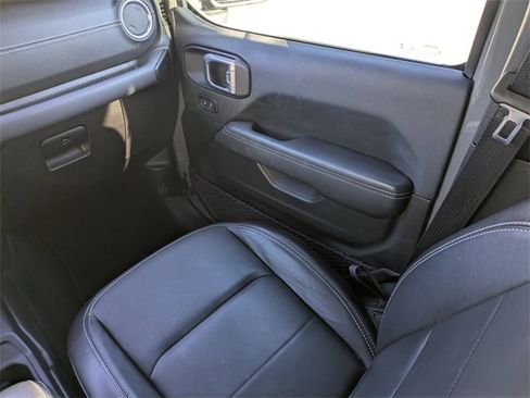 Used 2022 Jeep Wrangler Unlimited Sahara w/ Cold Weather Group image 19