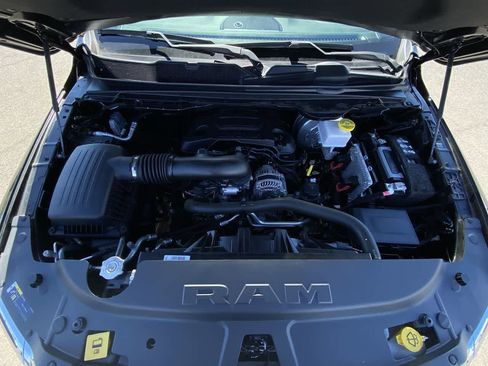 Used 2022 RAM 1500 Big Horn AWD/4WD image 25