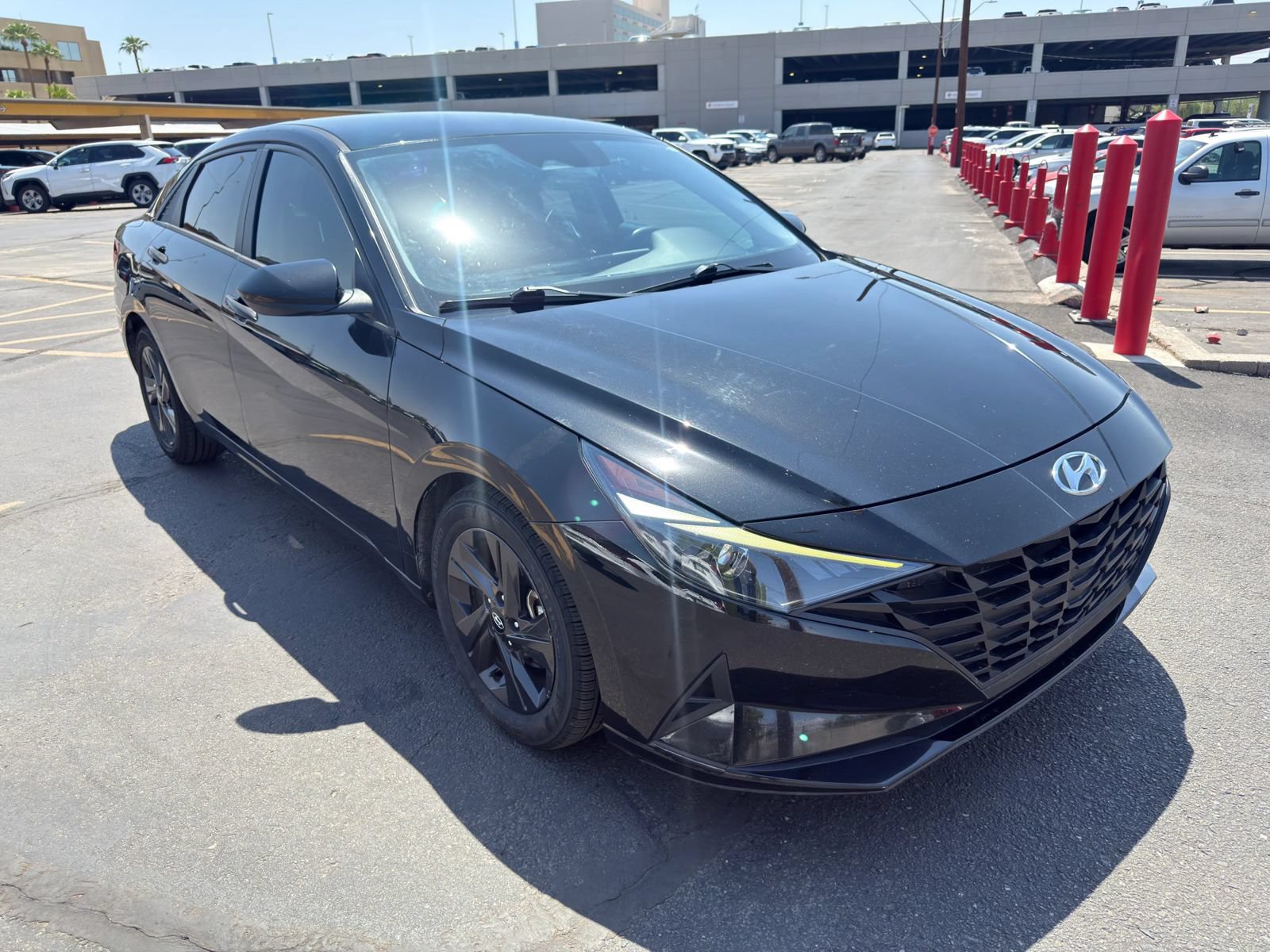 Used 2023 Hyundai Elantra SEL FWD image 3