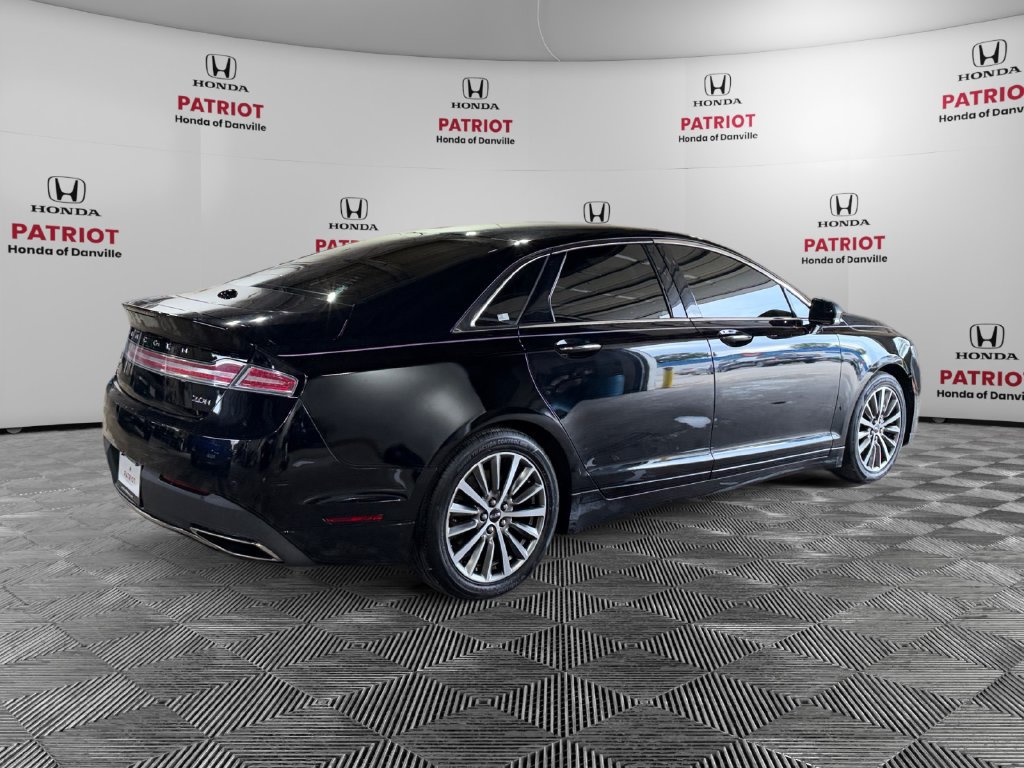Used 2018 Lincoln MKZ Premiere FWD image 5