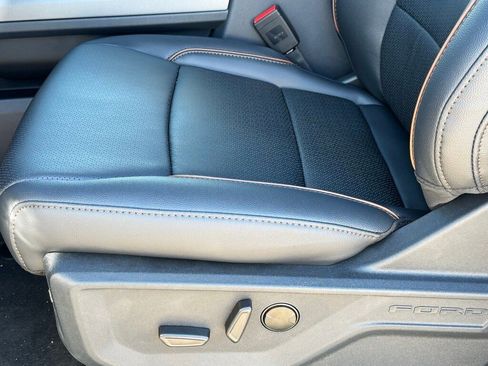 New 2026 Ford F250 Lariat w/ Lariat Premium Package image 29