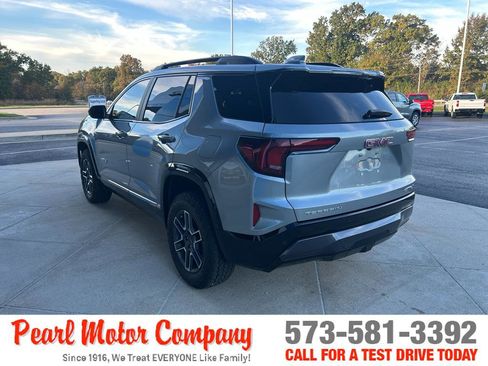 Used 2026 GMC Terrain AT4 w/ Convenience Package III image 6