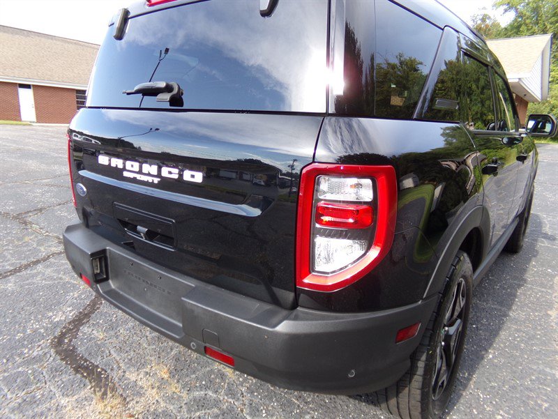 Used 2021 Ford Bronco Sport Outer Banks w/ Outer Banks Package (96D) AWD/4WD image 7