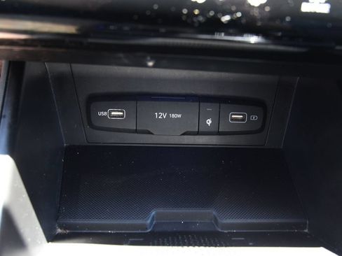 Used 2024 Hyundai Tucson Limited AWD/4WD image 32