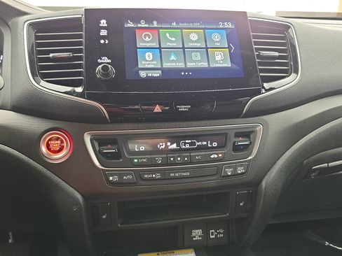 Certified 2022 Honda Passport TrailSport image 20