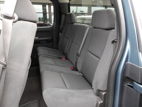 Used 2007 Chevrolet Silverado 2500 LT w/ 2LT Convenience Package image 10