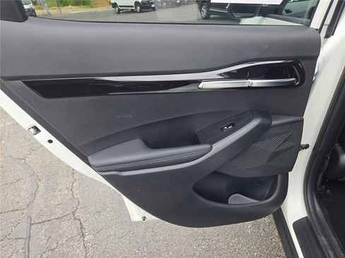 Used 2025 Kia Seltos S FWD image 21