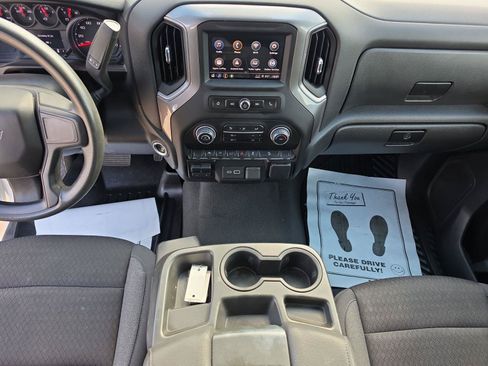 Used 2023 Chevrolet Silverado 1500 Custom Trail Boss AWD/4WD image 11