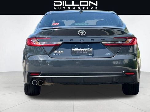 Used 2025 Toyota Camry SE FWD image 5