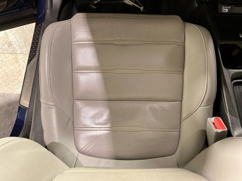 Used 2020 Honda CR-V EX-L image 19