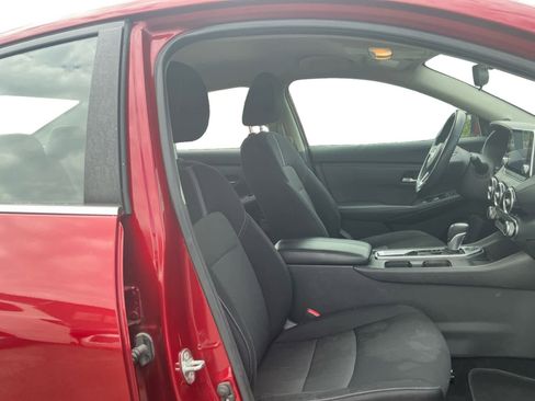 Used 2022 Nissan Sentra SV image 23