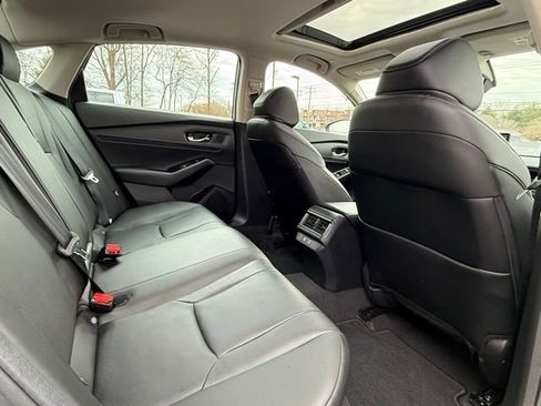 Used 2024 Honda Accord Touring image 17