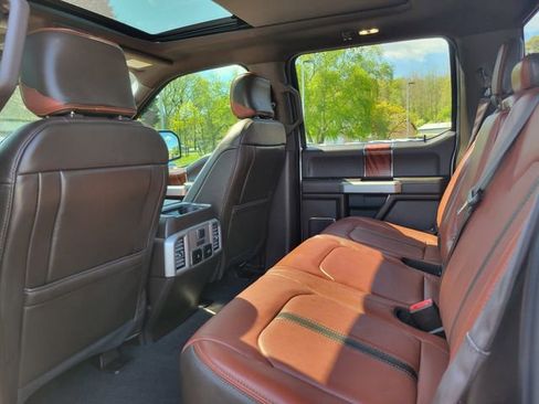 Used 2018 Ford F150 King Ranch w/ Equipment Group 601A Luxury AWD/4WD image 24