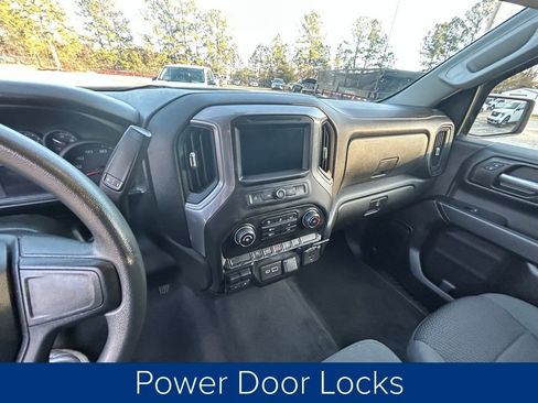 Used 2021 Chevrolet Silverado 1500 Custom image 31