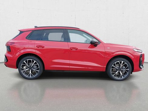 New 2026 Audi Q3 quattro 2.0T AWD/4WD image 4