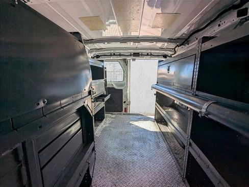 Used 2017 Ford Transit 250 148 Low Roof image 18