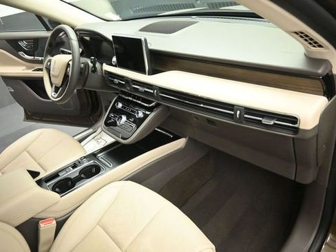 Certified 2022 Lincoln Corsair Reserve w/ Elements Package AWD/4WD image 29