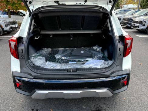 New 2026 Kia Seltos SX w/ SX Sunroof Package image 36