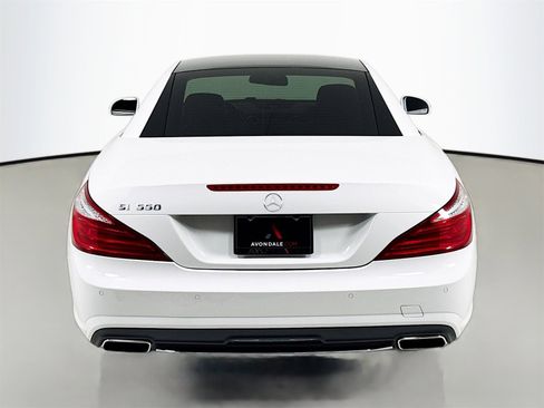 Used 2015 Mercedes-Benz SL 550 image 6