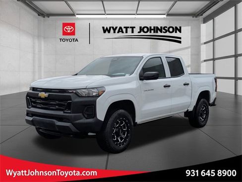 Used 2024 Chevrolet Colorado W/T w/ WT Convenience Package image 1