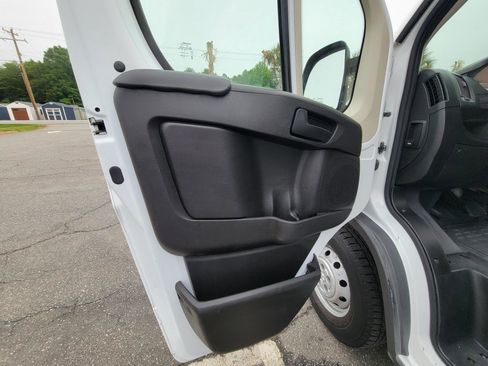 Used 2017 RAM ProMaster 1500 w/ Interior Convenience Group FWD image 17