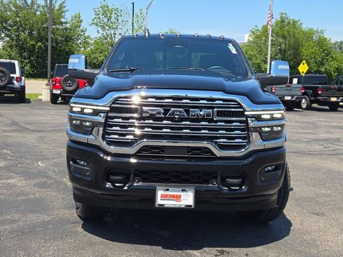 Certified 2025 RAM 3500 Limited AWD/4WD image 2
