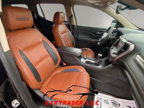 Used 2017 GMC Acadia SLT AWD/4WD image 12