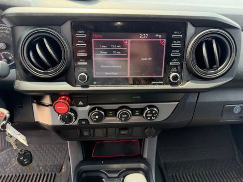 Used 2020 Toyota Tacoma SR w/ SX Package AWD/4WD image 26