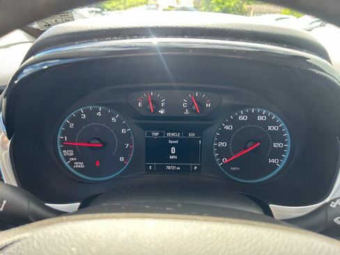 Used 2020 Chevrolet Traverse LS AWD/4WD image 16