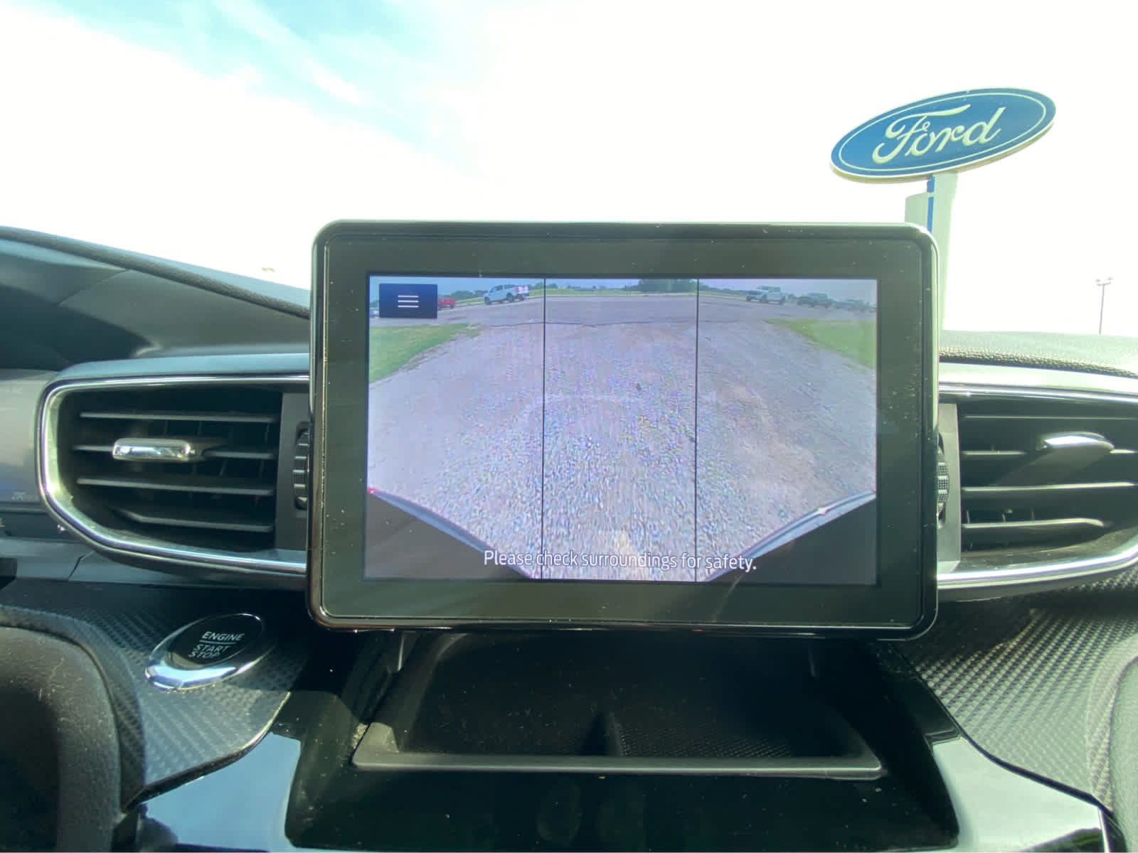 Used 2022 Ford Explorer ST-Line AWD/4WD image 39