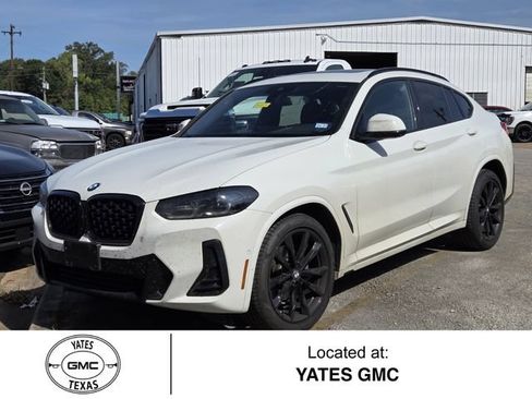 Used 2024 BMW X4 xDrive30i w/ Premium Package AWD/4WD image 1