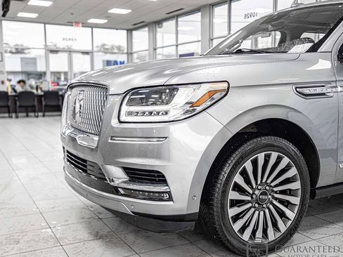 Used 2021 Lincoln Navigator Reserve w/ Luxury Package AWD/4WD image 5