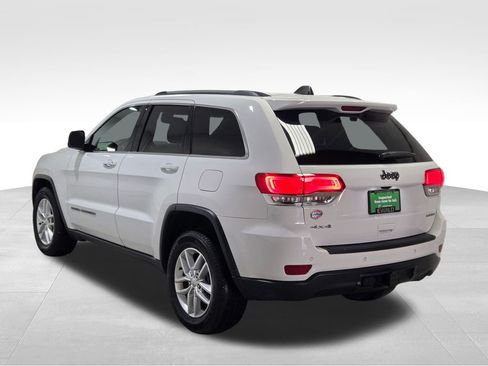 Used 2017 Jeep Grand Cherokee Laredo w/ Quick Order Package 23E image 17