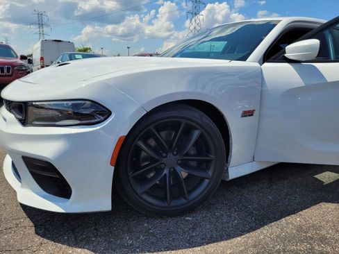 Used 2018 Dodge Charger R/T Scat Pack image 22
