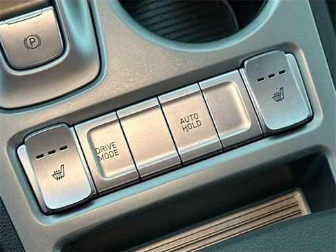 Used 2023 Hyundai Kona SE w/ Cargo Package image 17