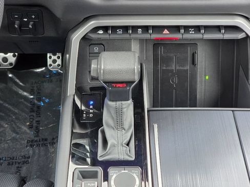 Used 2024 Toyota Sequoia Platinum w/ TRD Off-Road Package AWD/4WD image 28