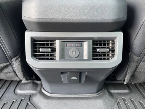 Used 2026 Ford F350 Lariat w/ Black Appearance Package AWD/4WD image 22