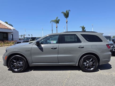 New 2026 Dodge Durango GT w/ Blacktop Package AWD/4WD image 2