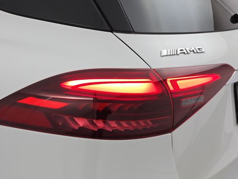 Used 2025 Mercedes-Benz GLE 63 AMG S image 35