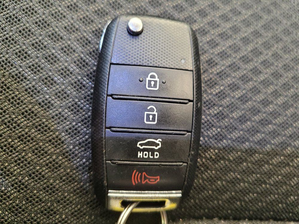 Used 2018 Kia Optima S w/ Panoramic Sunroof Package FWD image 32
