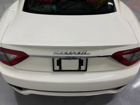Used 2016 Maserati GranTurismo Sport image 14