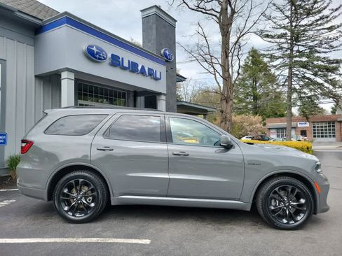 Used 2022 Dodge Durango R/T w/ Hemi Orange Plus Package AWD/4WD image 2