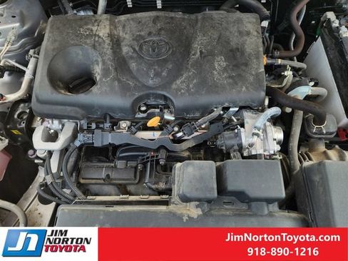 Used 2024 Toyota RAV4 XLE w/ Convenience Package FWD image 31