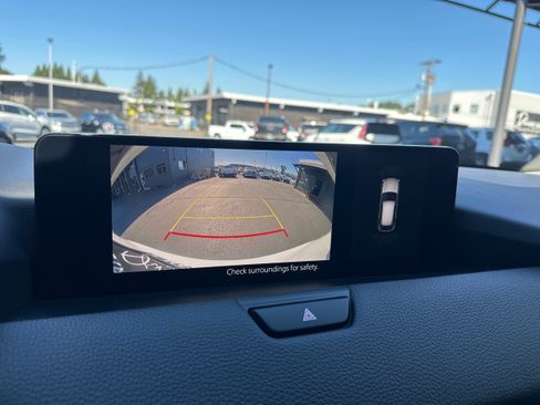 Certified 2025 MAZDA CX-70 3.3 Turbo w/ Preferred Package AWD/4WD image 30